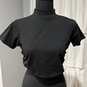 Cotton:ON Backless crop top black.